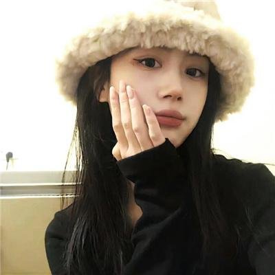 女人是英雄